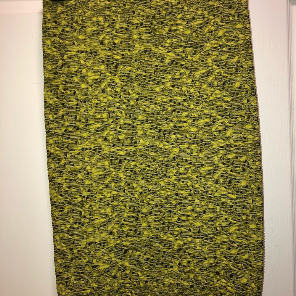 BCBG pencil skirt (2 colors available)